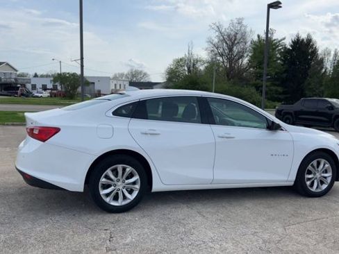 Used 2024 Chevrolet Malibu LT image 9