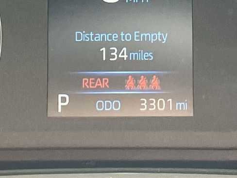 Used 2025 Toyota Corolla SE image 19