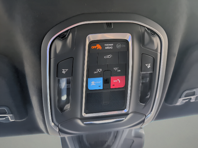 Used 2024 Dodge Charger Daytona Scat Pack w/ Plus Group AWD/4WD image 18