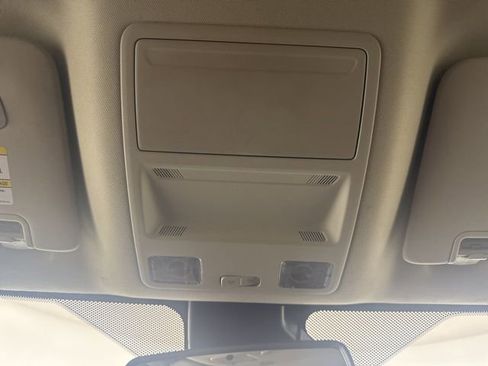 Used 2019 Ford Ranger Lariat w/ Equipment Group 501A Mid image 14