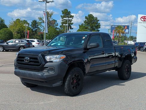 Certified 2022 Toyota Tacoma SR RWD image 7