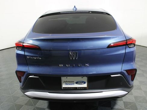 Used 2025 Buick Envista Preferred w/ Convenience I Package image 6