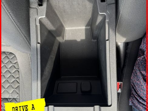 Used 2022 Chevrolet Blazer LT image 24