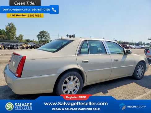 Used 2011 Cadillac DTS FWD image 4