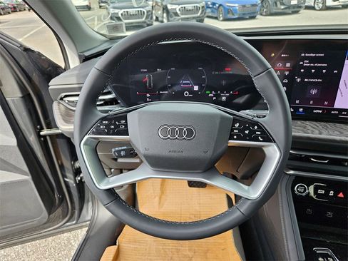 New 2025 Audi Q5 Premium Plus image 10