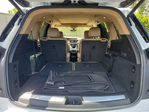Certified 2024 Cadillac XT6 Premium Luxury w/ Platinum Package FWD image 26