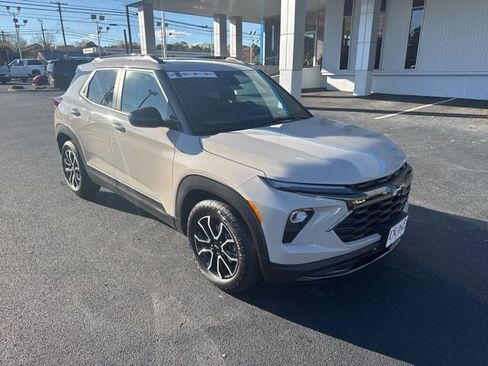 New 2026 Chevrolet TrailBlazer ACTIV w/ Convenience Package image 3