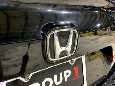 Used 2019 Honda Accord LX image 11