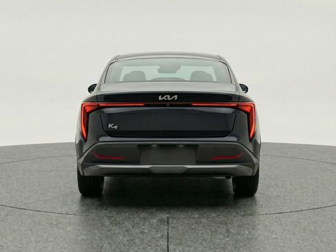 Used 2025 Kia K4 FWD image 7