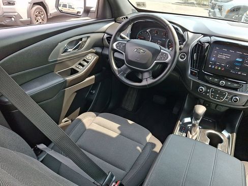 Used 2023 Chevrolet Traverse LT w/ Midnight/Sport Edition AWD/4WD image 15