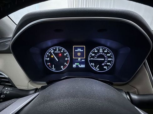 Used 2023 Subaru Outback Limited image 18