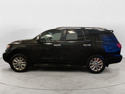 Used 2016 Toyota Sequoia Platinum image 2