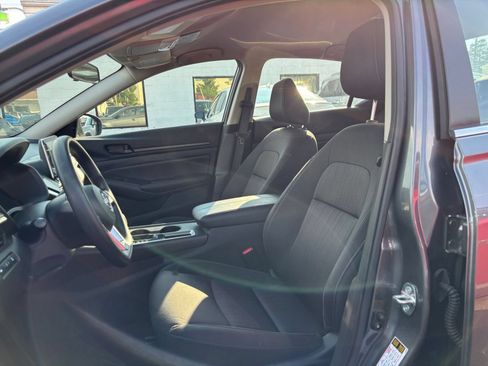 Used 2026 Nissan Altima 2.5 SV FWD image 26