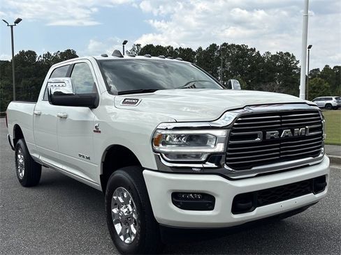 Used 2024 RAM 3500 Laramie image 3