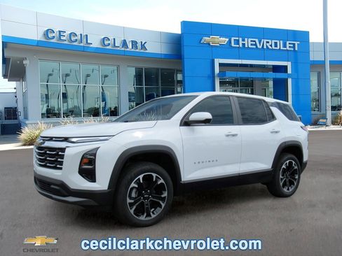 Used 2026 Chevrolet Equinox LT w/ Convenience Package II FWD image 1