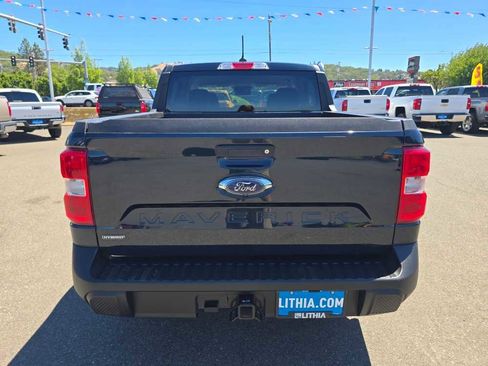 Certified 2022 Ford Maverick XLT w/ XLT Luxury Package FWD image 4