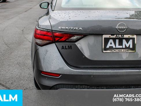 Used 2024 Nissan Sentra SV FWD image 13