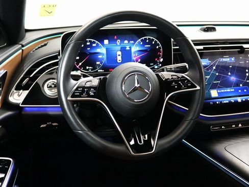 Used 2024 Mercedes-Benz E 350 4MATIC Sedan w/ Driver Assistance Package image 20