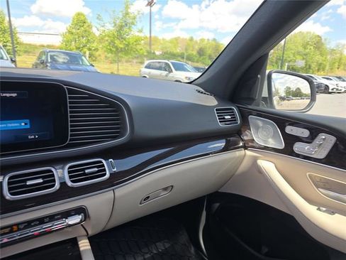New 2026 Mercedes-Benz GLE 350 4MATIC image 31