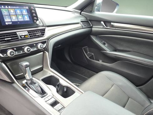 Used 2022 Honda Accord Sport image 23