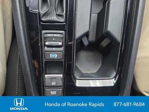 Used 2024 Honda Accord Sport image 26