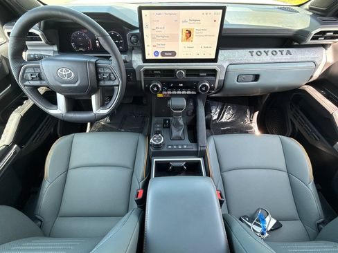 Used 2026 Toyota Tacoma 4x4 Double Cab Hybrid image 18