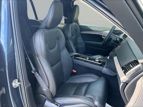 Used 2023 Volvo XC90 T8 Ultimate AWD/4WD image 33