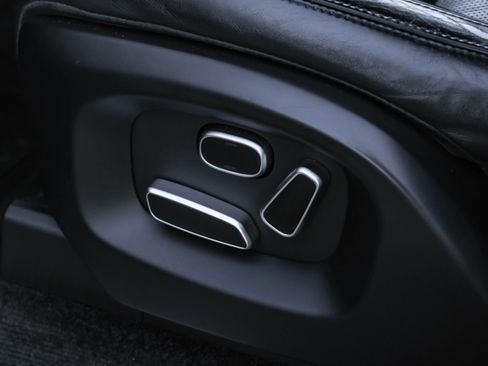 Used 2013 Land Rover Range Rover Supercharged image 32