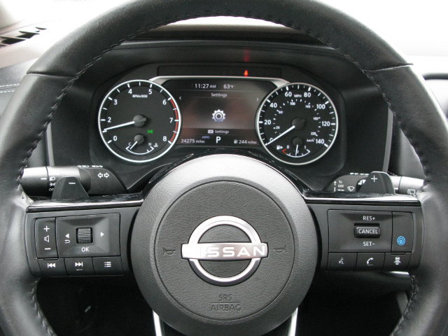 Used 2023 Nissan Rogue SV w/ SV Premium B Package AWD/4WD image 14