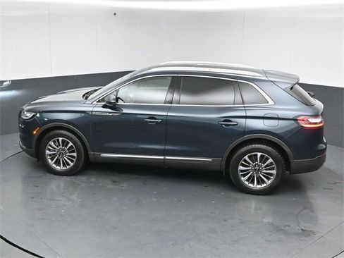 Certified 2023 Lincoln Nautilus Reserve image 44