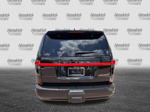 Used 2024 Lexus GX 550 w/ Cold Area Package AWD/4WD image 9
