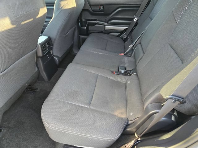 Certified 2025 Toyota 4Runner SR5 AWD/4WD image 15