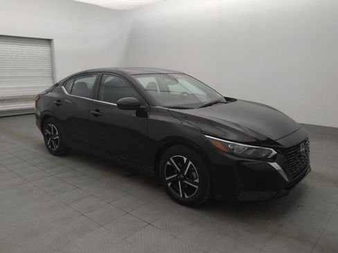 Used 2024 Nissan Sentra SV FWD image 11