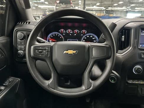 Used 2022 Chevrolet Silverado 1500 W/T w/ WT Value Package AWD/4WD image 15
