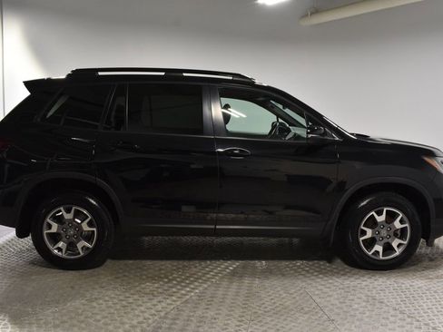 Used 2022 Honda Passport TrailSport image 6