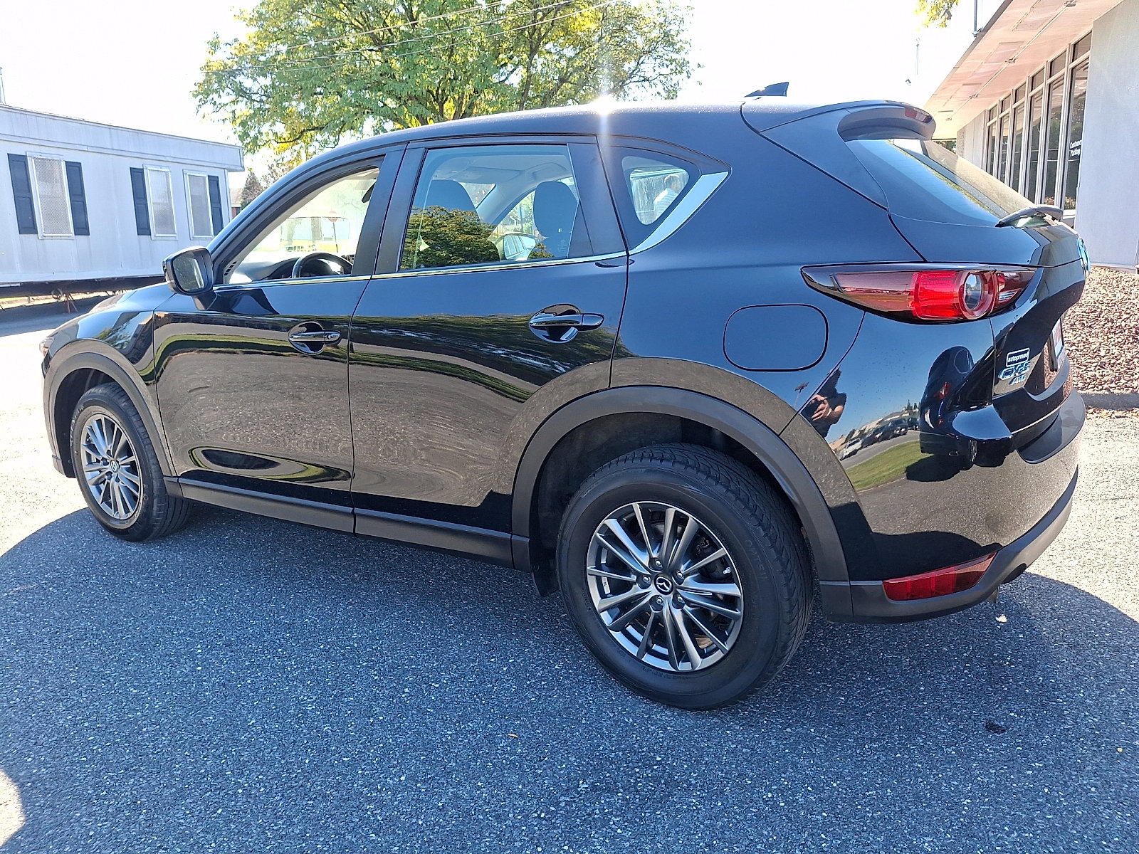 Used 2018 MAZDA CX-5 Sport AWD/4WD image 4