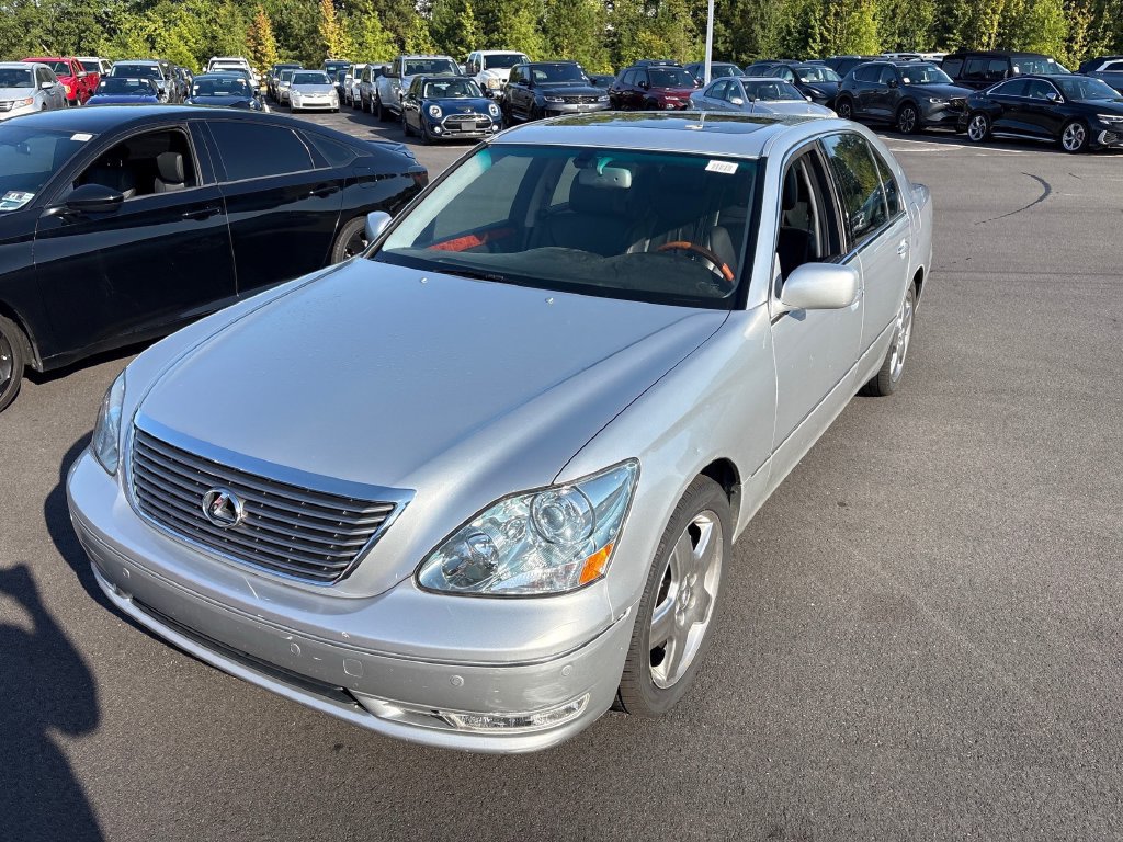 Used 2005 Lexus LS 430 w/ Premium Pkg RWD image 1