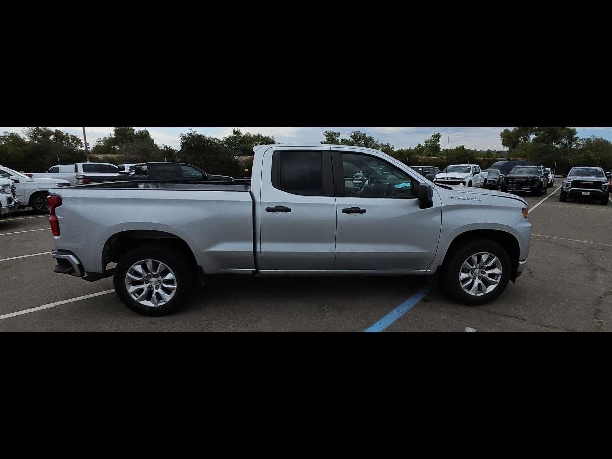 Used 2022 Chevrolet Silverado 1500 Custom RWD image 19