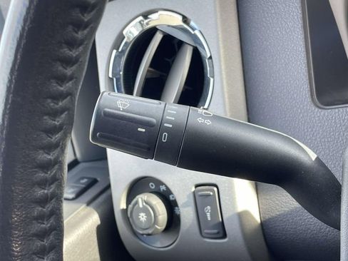 Used 2015 Ford F250 Lariat w/ Chrome Package image 18