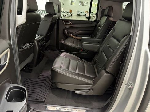 Used 2019 GMC Yukon XL Denali w/ Open Road Package image 15