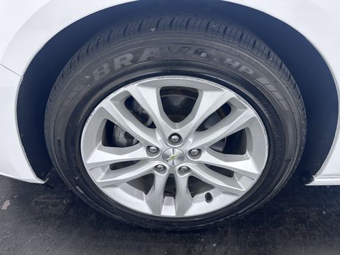 Used 2016 Chevrolet Malibu LT image 22