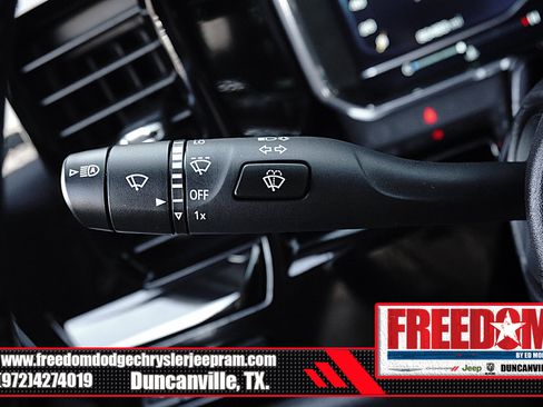 Used 2024 Chevrolet Silverado 1500 ZR2 w/ Technology Package AWD/4WD image 29