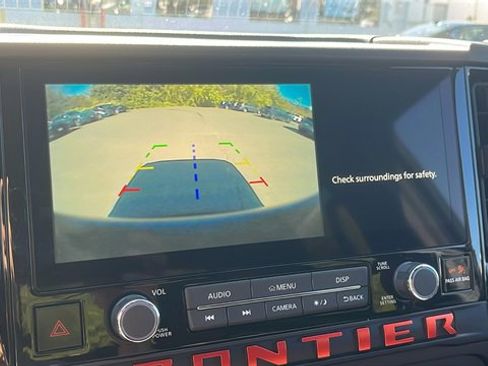 Used 2025 Nissan Frontier PRO-4X w/ Tow Package image 16