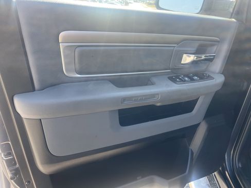Used 2019 RAM 1500 Classic Warlock AWD/4WD image 19