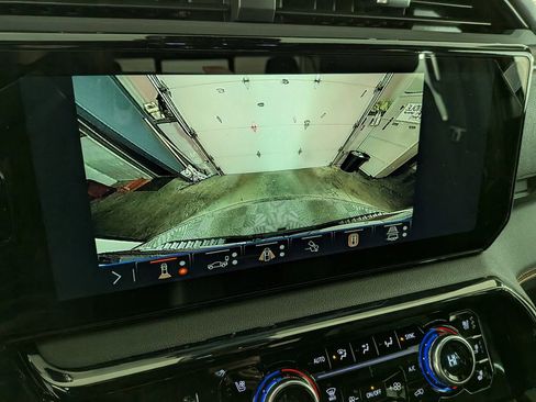 New 2026 GMC Sierra 3500 AT4 w/ AT4 Premium Plus Package image 25