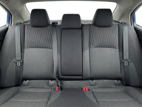 Used 2025 Toyota Camry LE image 15