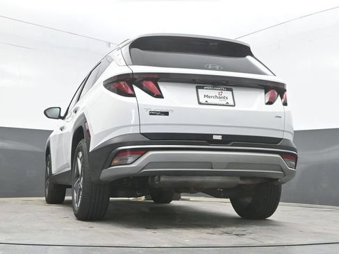 Used 2025 Hyundai Tucson SEL AWD/4WD image 39