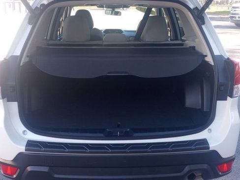 Used 2023 Subaru Forester Premium image 16