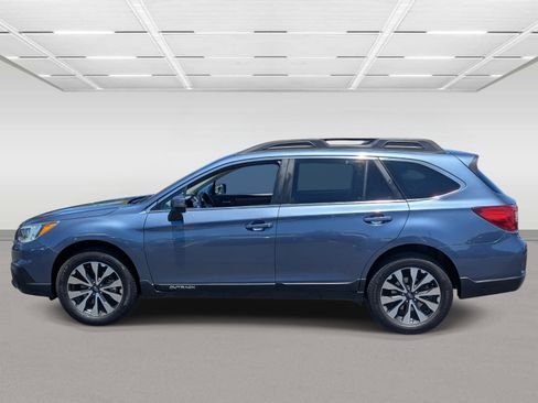 Used 2016 Subaru Outback 2.5i Limited AWD/4WD image 2