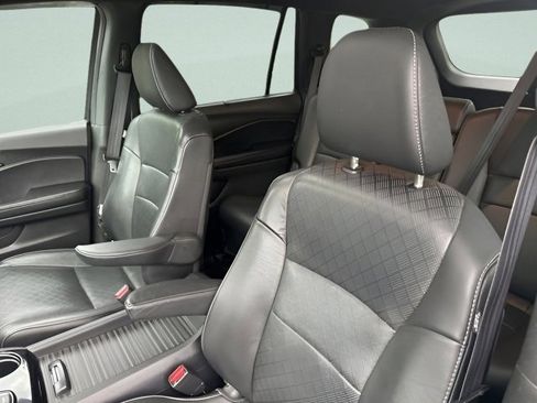 Used 2019 Honda Passport Touring image 15